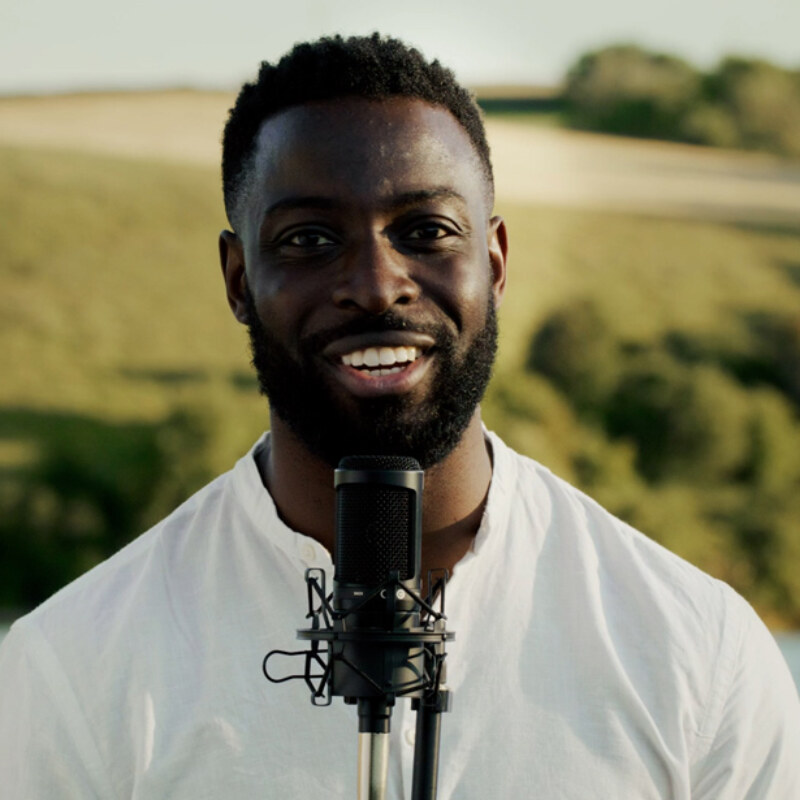 Fluid-Branding-Featured-Idenna-Creative